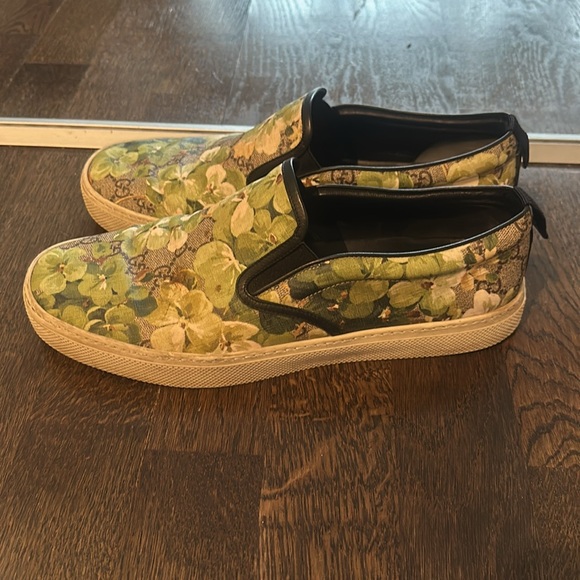 Gucci sneakers size 10 Gucci fits like 11US - Picture 2 of 4